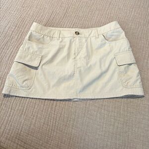 H&M Nude Cargo skirt